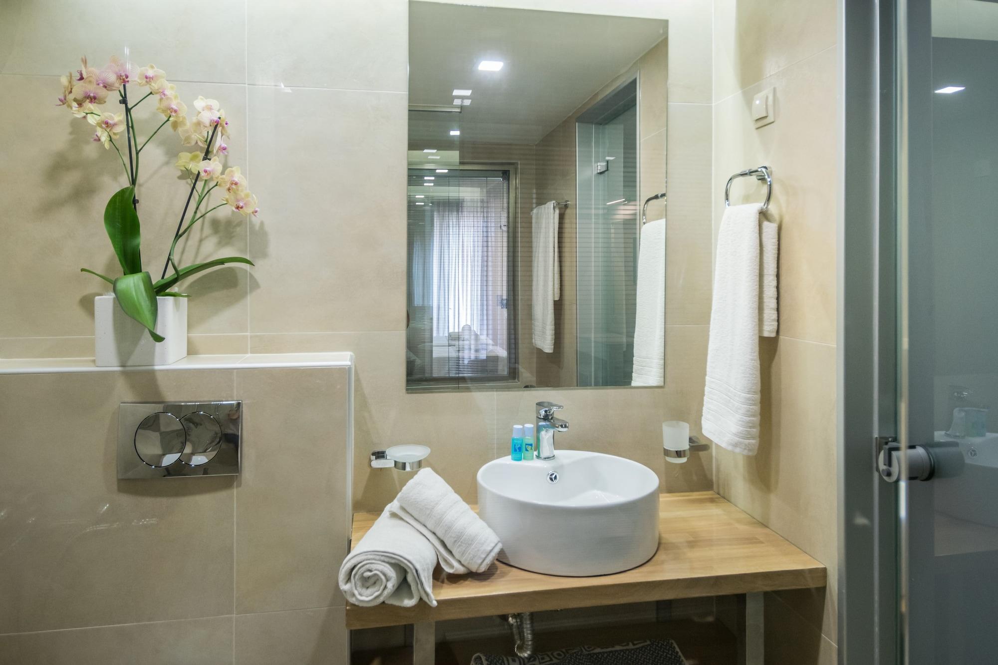 Ilios Hotel, Adults Only Лаганас Екстериор снимка