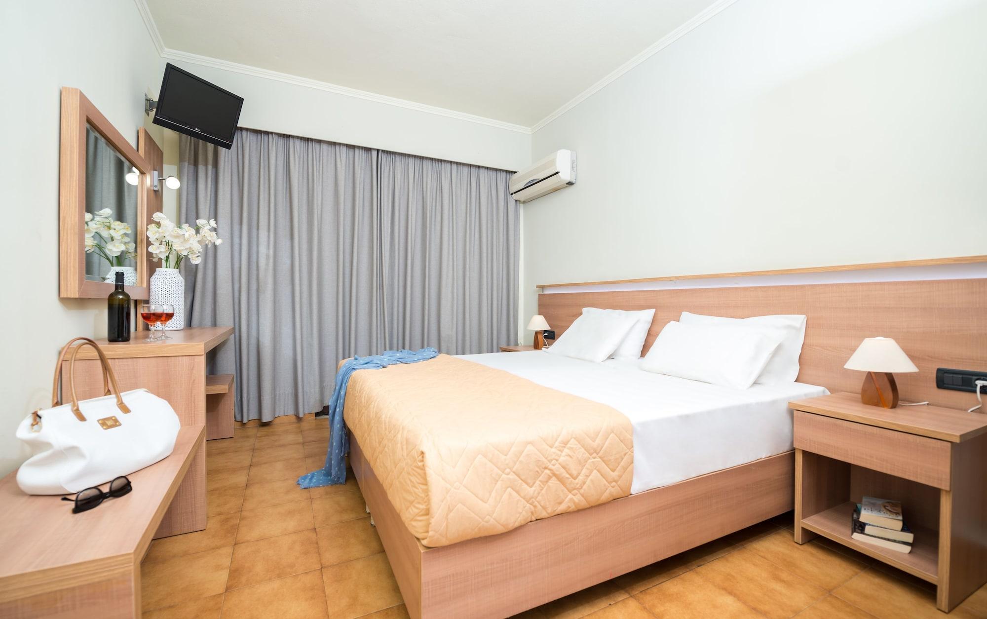 Ilios Hotel, Adults Only Лаганас Екстериор снимка