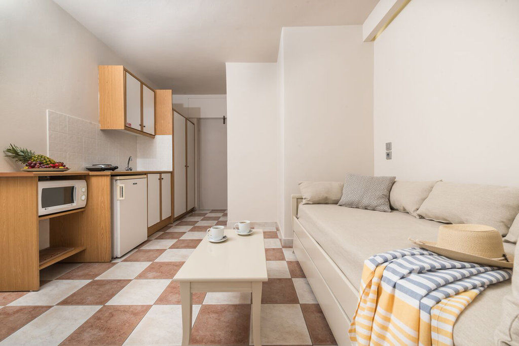 Ilios Hotel, Adults Only Лаганас Екстериор снимка
