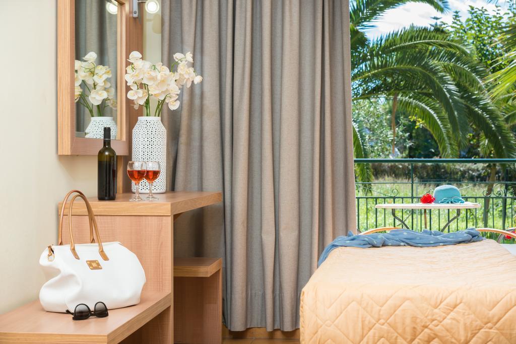 Ilios Hotel, Adults Only Лаганас Екстериор снимка